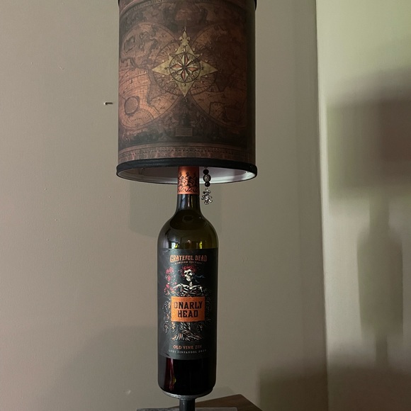 Grateful Dead Limited Edition Table Lamp - Picture 1 of 2